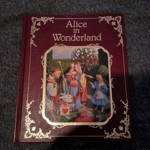 Alice In Wonderland Illustrated